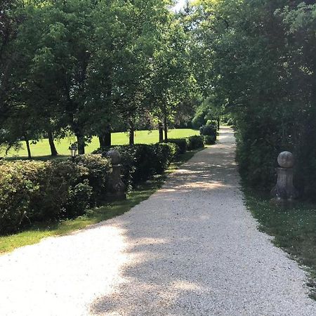 Вілла Les Cabanes De Rouffignac Екстер'єр фото