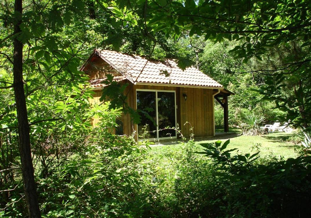 Вілла Les Cabanes De Rouffignac Екстер'єр фото