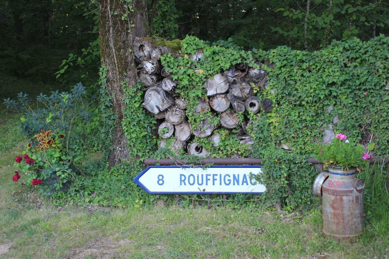 Вілла Les Cabanes De Rouffignac Екстер'єр фото